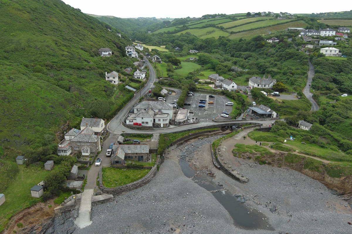 JoyWalkerDrones tweet media