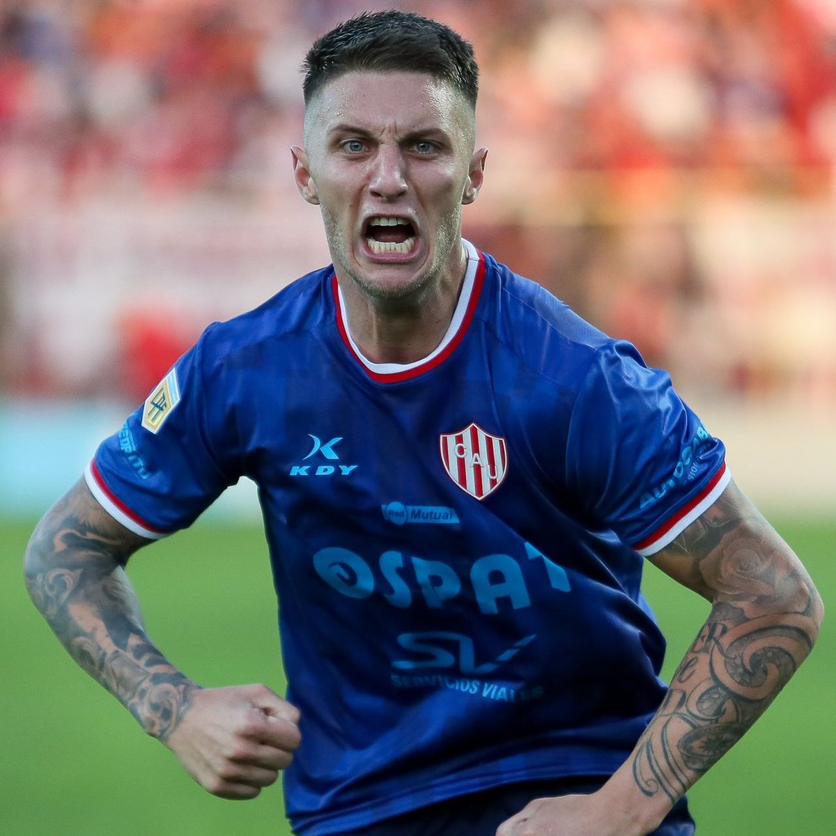 LigaAFA's tweet photo. ¡Tremendo sprint final del Tatengue! En un gran encuentro, @clubaunion se lo dio vuelta a @SanLorenzo en el 15 de abril y se lo ganó 2 a 1, por la #fecha5 del #TorneoBetano 2024 🏆.

⚽ Cuello abrió para el Cuervo, mientras que Pardo y Morales anotaron para el local. 

📸 Prensa Unión.