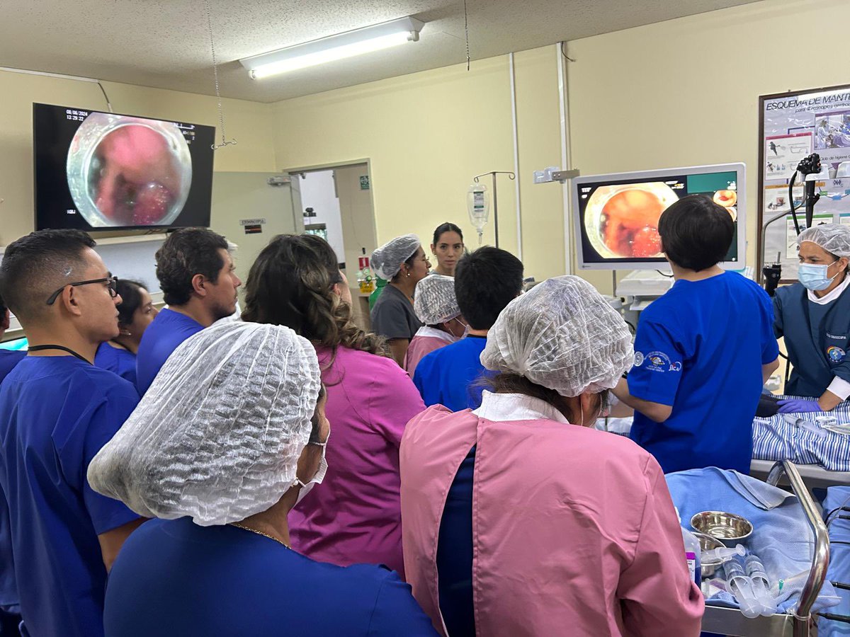 KambaShunsuke's tweet photo. ESD live demos in Bolivia🇧🇴 and Brazil🇧🇷 
8 ESD (eso 1/stomach 1/colon 7) and 2 lectures. Most of the cases had severe fibrosis, muscle retraction, and/or huge size (≒10cm)

I’m exhausted but filled with satisfaction.
The details will be later… https://t.co/u5AScAdnwe