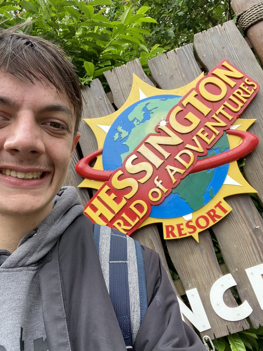 ashwlv's tweet photo. Satisfactory day at Chessington! Got on pretty much everything i was hoping to get on including a couple re-rides! https://t.co/poa8hvRL8v