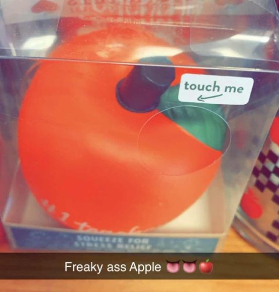 𝓯𝓻𝓮𝓪𝓴𝔂 𝓭. posting 👅 (@freakyposting) on Twitter photo 