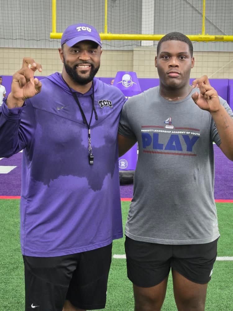 deebeasley__'s tweet photo. #AGTG Had a great time at the TCU private mini camp today. Learned a lot things today and also went 3-0 in 1on1’s today. Thank you @TCUFootball &amp; @_CoachJmac for the hospitality and the invitation. #Gofrogs #Frogsup 🐸 @feedthesharks40 @NeHezy817 @therealraygates @Discipline24_7 https://t.co/QonTBvUyZn