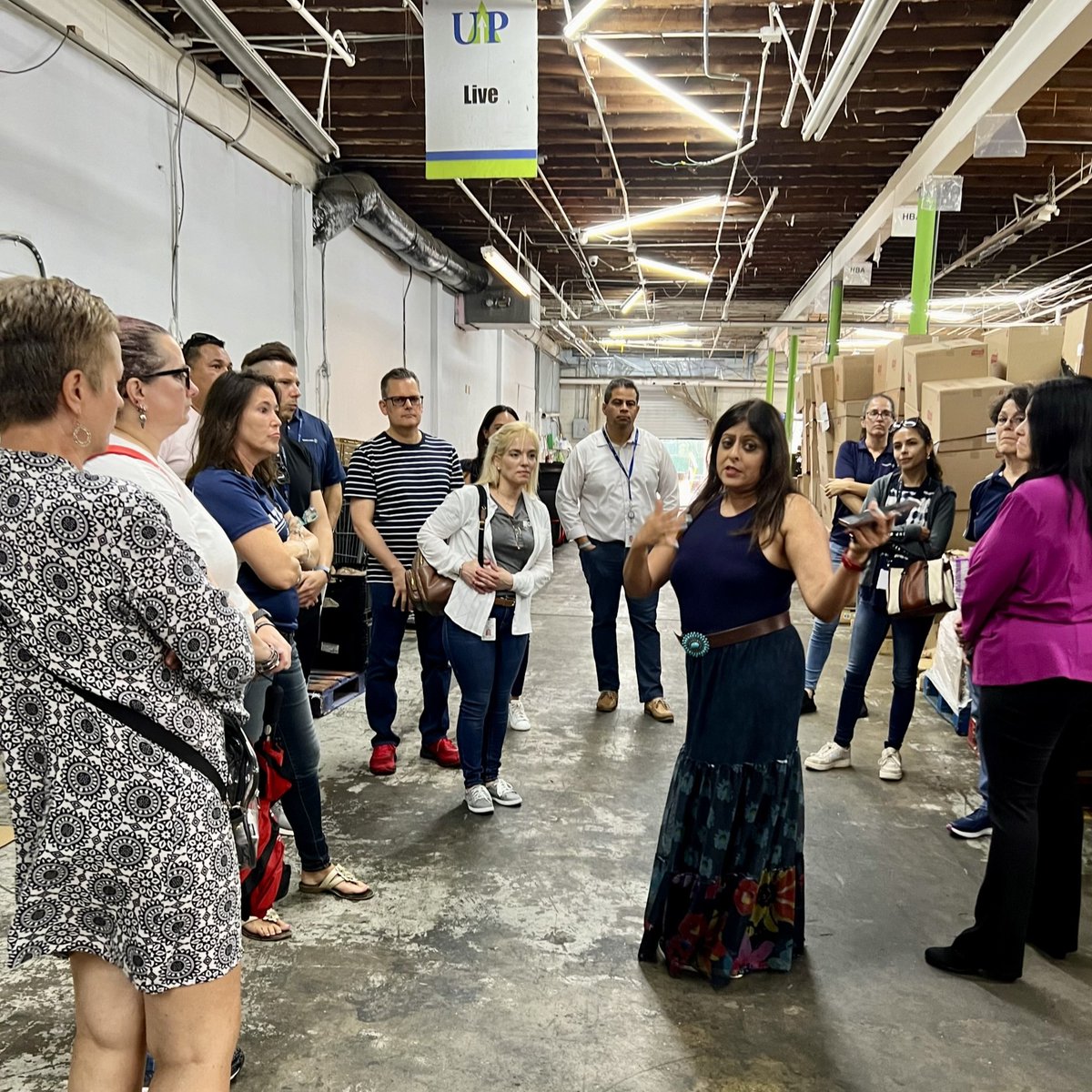 Here's to a new UP Orlando partnership! 
Big shoutout to Kuehne+Nagel for joining us on this journey. Our campus tour and volunteer day mark the start of a fantastic friendship. Cheers to making a tangible impact! @kuehnenagel.world
#NewBeginnings #PartnershipGoals