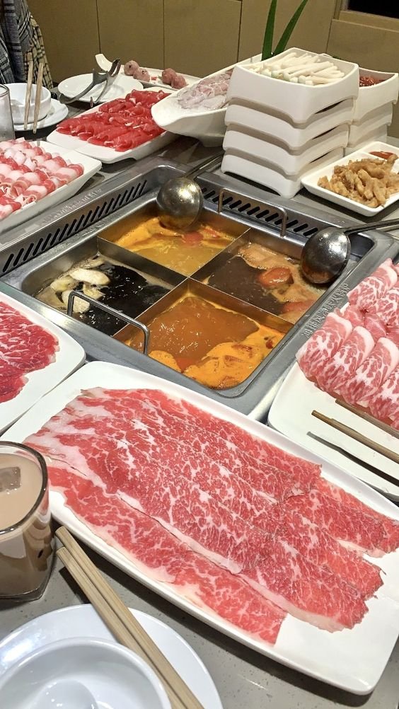 peawpiew_'s tweet photo. ไหตี้เหลๅที่กินเร็วที่สุดในชีวิตผมแล้วครับ https://t.co/NL2KgVOEI8
