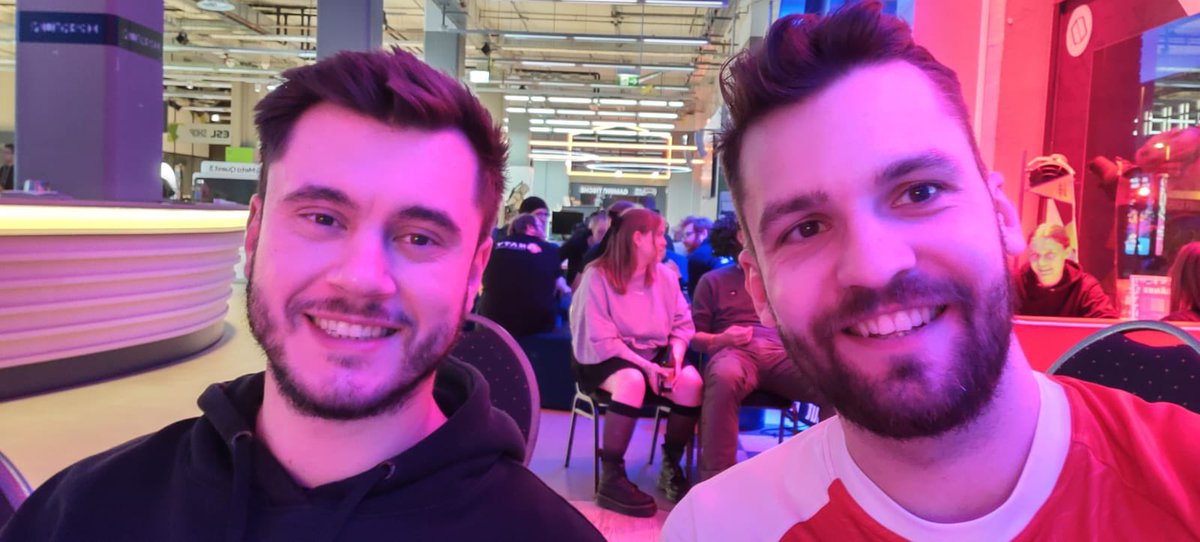 Obligatorisch Marius x Lennart Foto📸