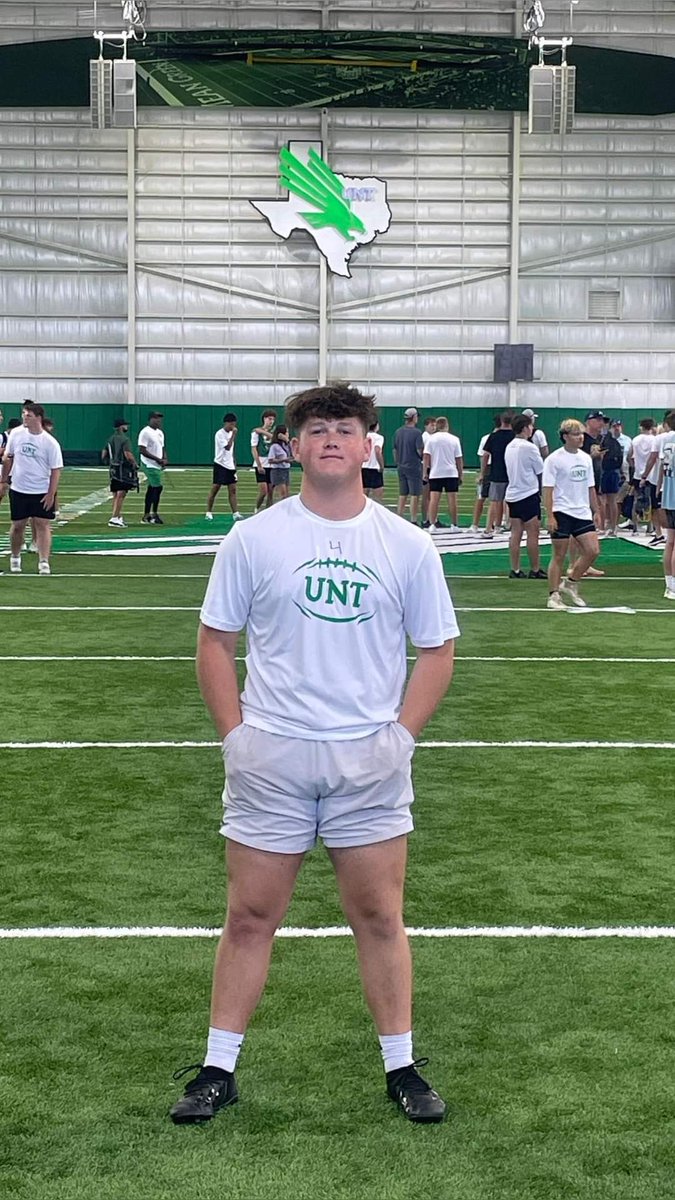 caisonh2025's tweet image. Had a great time today at UNT. Thank you @Coach_Conwell for the invite!

See yall in two weeks in Naples FL  at the FBU Showcase!
#onthegrind #meangreen #caisonholleylongsnapping2025
#nsr #thefactory
@coachkwhitely @k_berneathy @TheChrisRubio @chrisroberson44 @FondawRoy