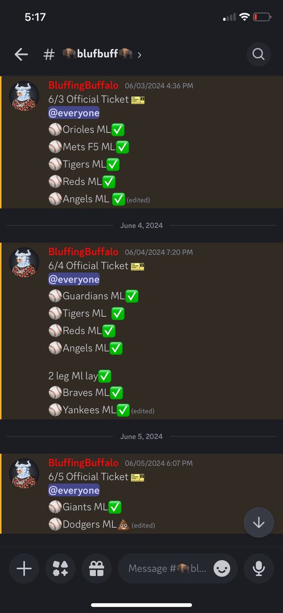 East Coast Cappers (BluffBuff) tweet media