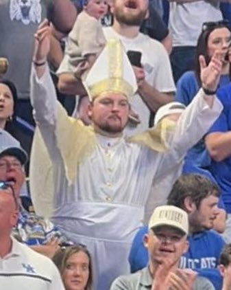 KentuckyPope's tweet photo. God Bless Mitchell Daly https://t.co/fRUP3nFV3e