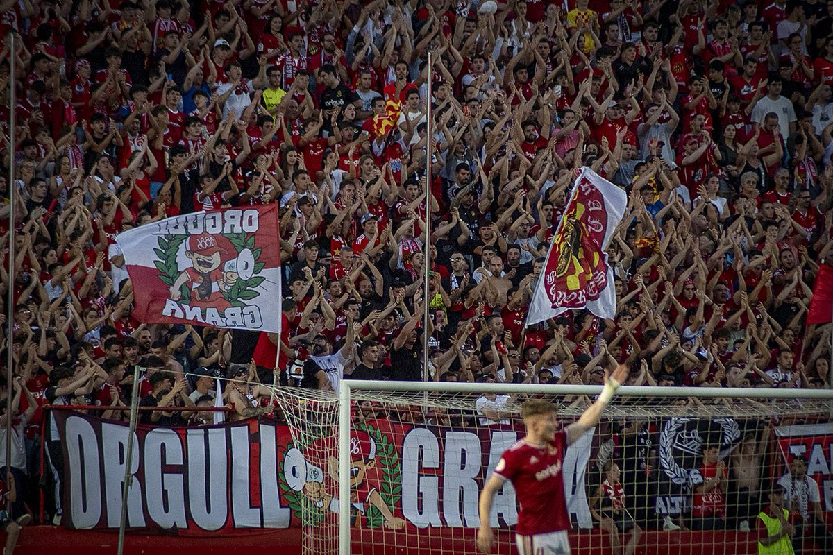 esquizograna's tweet photo. 𝟗𝟎 𝐦𝐢𝐧𝐮𝐭𝐢 𝐞𝐧 𝐞𝐥 𝐍𝐨𝐮 𝐄𝐬𝐭𝐚𝐝𝐢 𝐬𝐨𝐧 𝐦𝐨𝐥𝐭𝐨 𝐥𝐨𝐧𝐠𝐨𝐬⚔️🛡️ https://t.co/gilhFElEeR