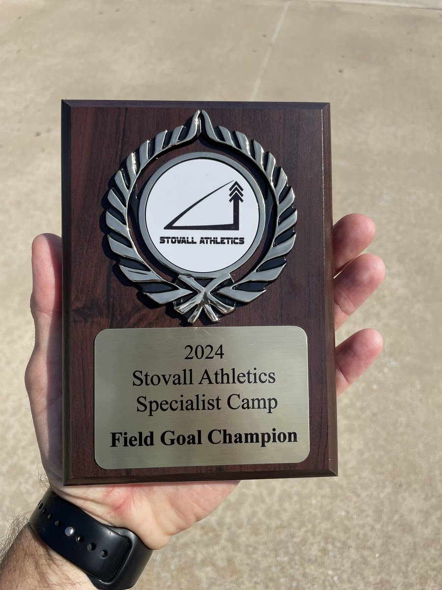 SteeleWitschy's tweet photo. Great day in Gadsen. Thanks to @StovallAthletic for hosting! 1st in field goal, 3rd in kickoff, and top ten in punt!Here is a 35,40, and then a 50 to win the camp! @coachharrell3 @BucsFootball @RecruitHoover https://t.co/5NOftYmgsn