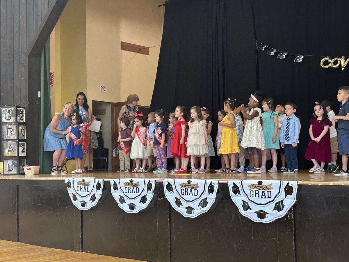 VresAnaya's tweet photo. Exciting times in Valhalla! Celebrating the first-ever Valhalla UPK graduation—our little graduates are ready for their next big adventure. Here's to the bright future ahead! #ValhallaUPK #FirstGraduation https://t.co/87EnIX0fhR