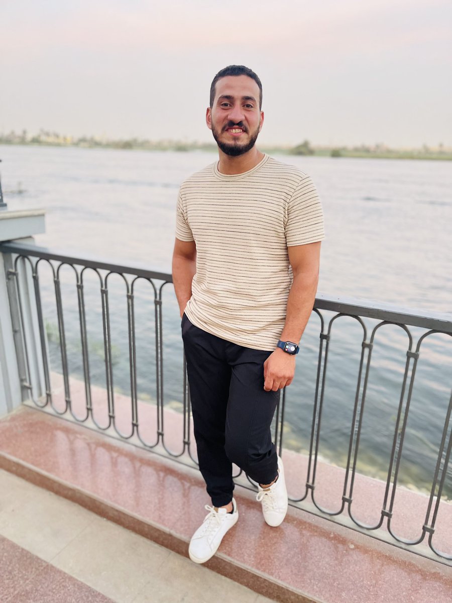abdhala1996's tweet photo. كل سنه وانتم طيبيبن بمناسبه عيد الاضحى .. وفي نفس الوقت بمناسبه عيد ميلادي وكبرت سنه وان شاء الله في طاعه الله 🎂❤️🎊 https://t.co/pHrwQLTGVo