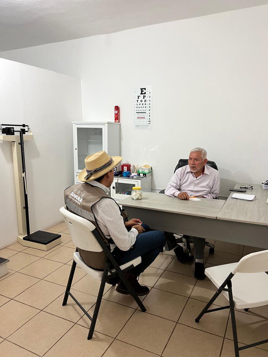 ssaludsonora's tweet photo. #SaludSonora en acción para prevenir el dengue 🦟

➡️Brigadistas de la Secretaría de Salud realizaron las labores esenciales de prevención en #Guaymas. 

💨Fumigación espacial 
📢Perifoneo y entrega de volantes informativos 

[1/2] https://t.co/w3ca0jhEYu
