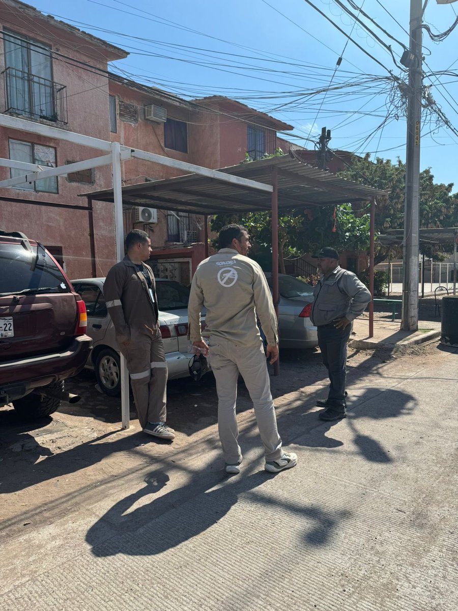 ssaludsonora's tweet photo. 🏥Capacitacion en el Hospital General de Guaymas con las áreas IMSS Bienestar y Consultorios anexos a Farmacias 
🪣Identificación, eliminación de potenciales criaderos de mosquitos en espacios comunes y viviendas.

Recuerda: LAVA, TAPA y VOLTEA https://t.co/GYq4bQ2vnV