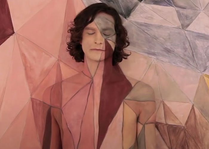 RelatocuriosoK's tweet photo. Después del éxito masivo número 1 "Somebody That I Used to Know", Gotye dejó de grabar música en solitario, volvió a su antigua banda y no ha vuelto a publicar una canción con el nombre de Gotye. 

Ahora sólo es alguien que solíamos conocer... https://t.co/bYImnaxnd6