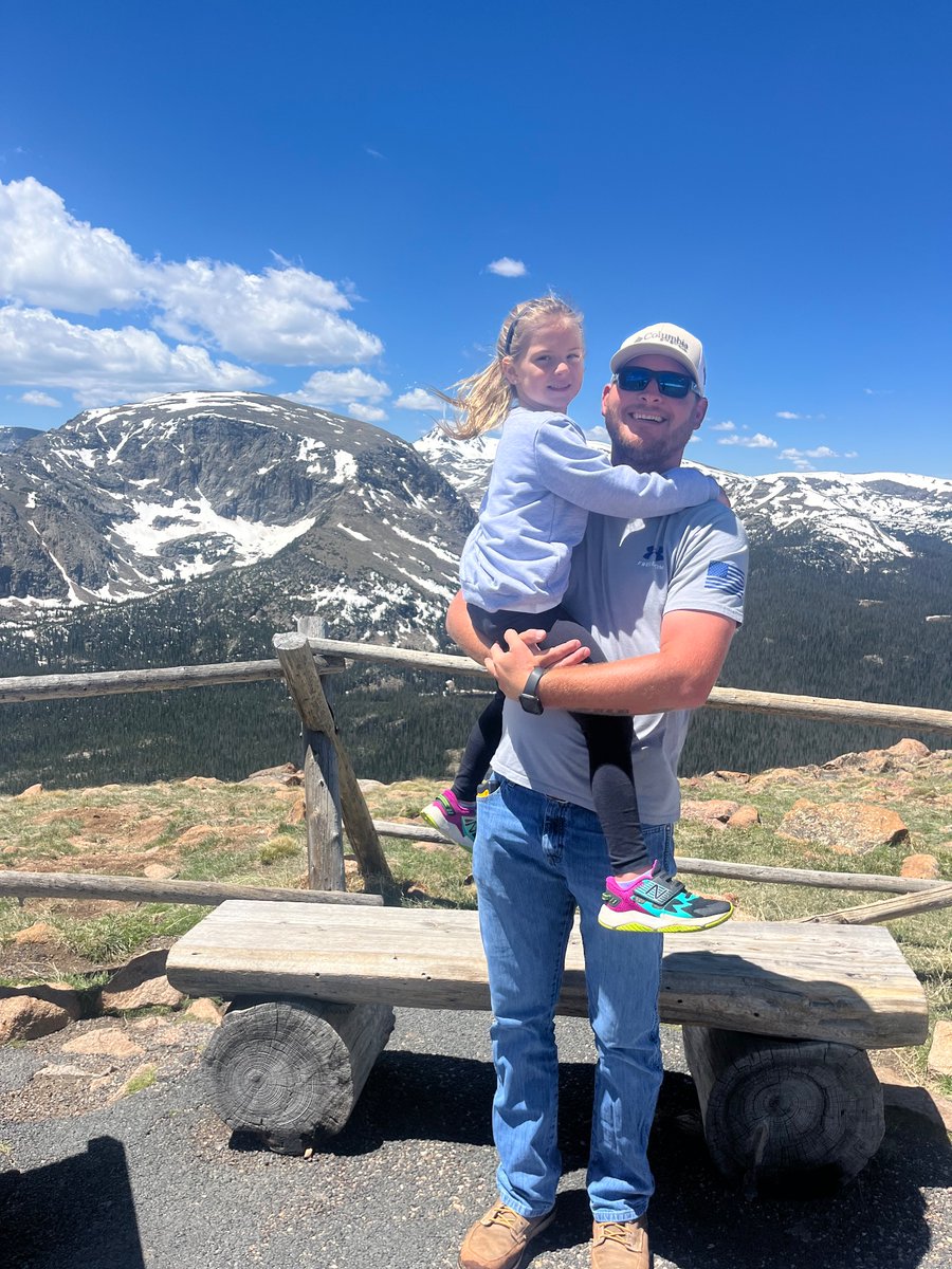 C_hope12's tweet photo. @zachlanebryan Thanks for giving us a reason to come and enjoy it, as well! 💕 https://t.co/yqoR6S998C