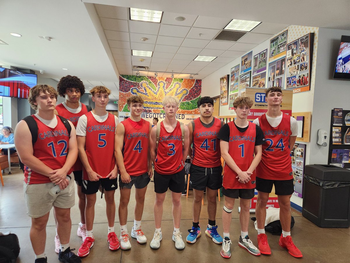 Varsity won their pool and made the championship where they went 1-1 in two close games. Finished 5-1.
JV and freshmen teams played many close games against quality competition.  Great trip to Denver