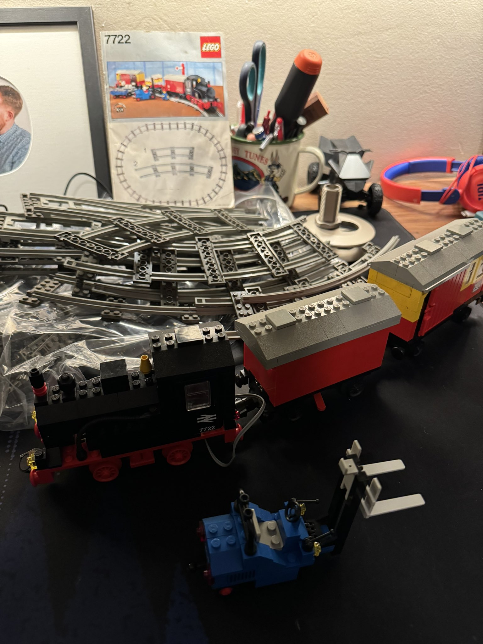 John Daniel Trask on X Help. I ve started buying old Lego sets to complete my childhood sets that are missing pieces. I may soon be bankrupt. https t NLqMam1Cwj X