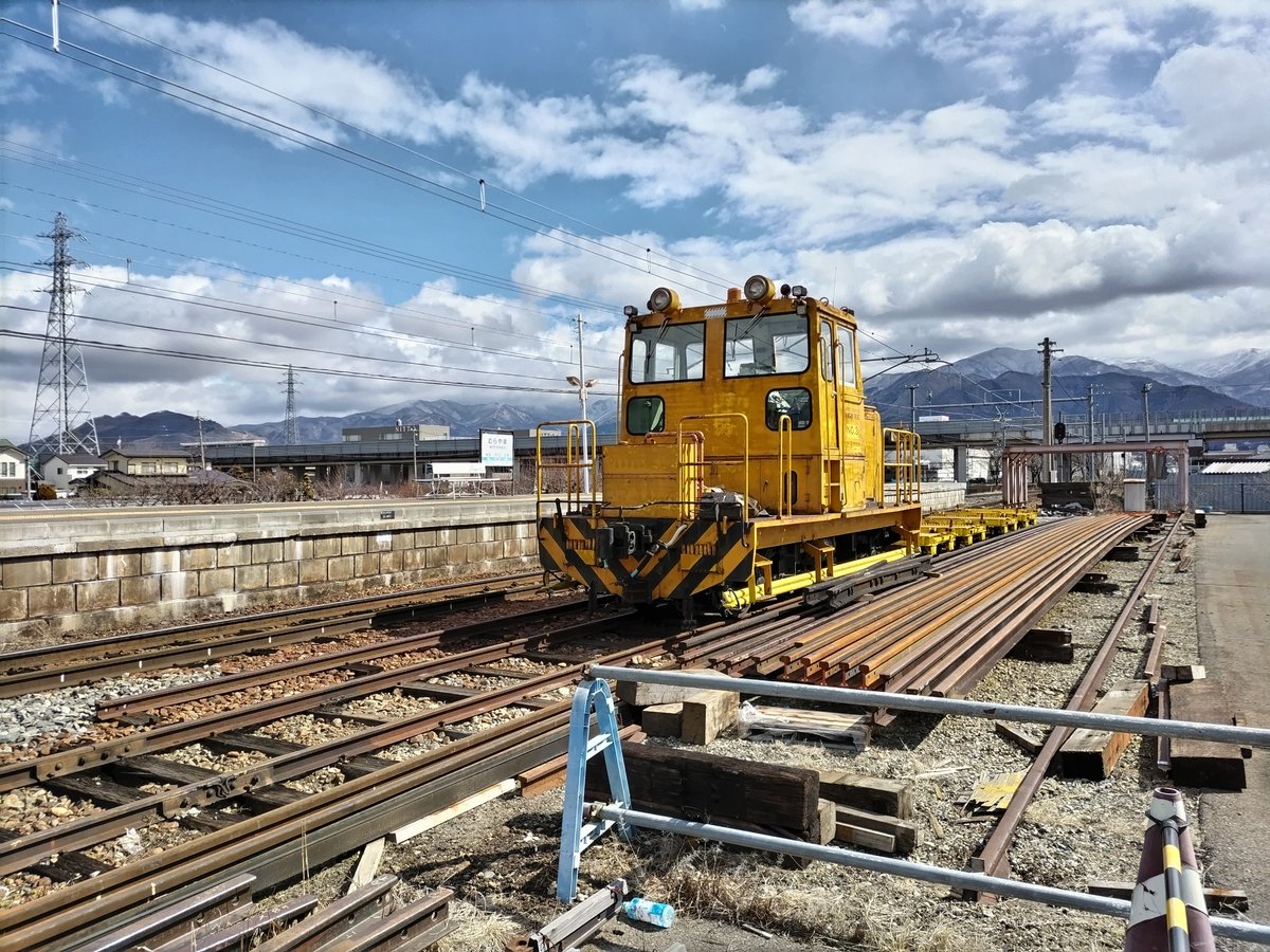 特急ゆけむり発車します! tweet media