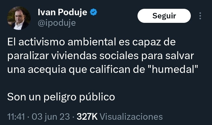 jdelrio70's tweet photo. @latercera Pero, pero 🤦
Si este Poduje SIEMPRE ha criticado a quienes nos oponemos, desde el activismo ambiental, a la construcción en campos dunares, humedales y otros.
¿Como les llama? ¡Ah! "Acequias" y a nosotros "peligro público".
Es un hipócrita y no se puede confiar en un hipócrita. https://t.co/S8PiEvjUbr