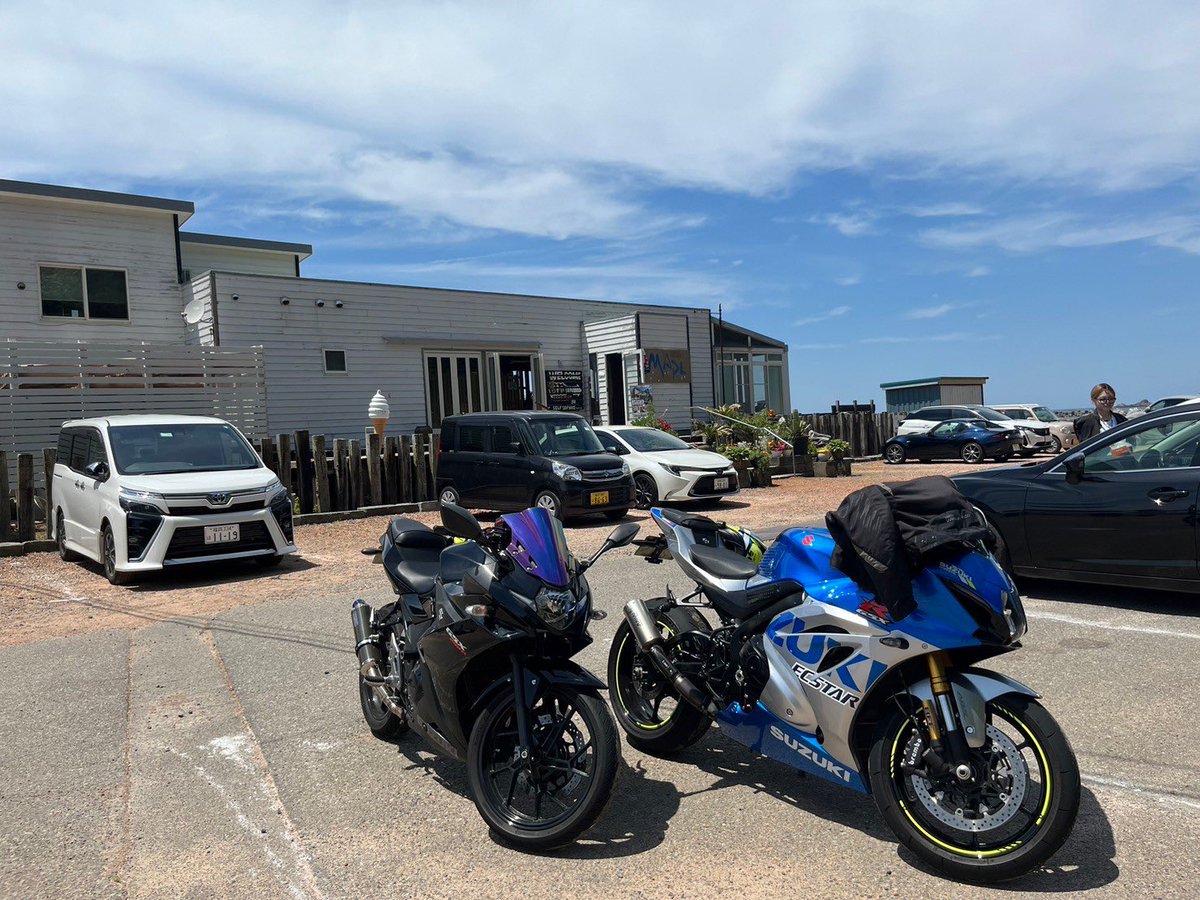 GSX250R_chiha's tweet photo. 念願のカフェ👏
#カフェマーレ
#cafeMARE https://t.co/4vtMiqKt8L