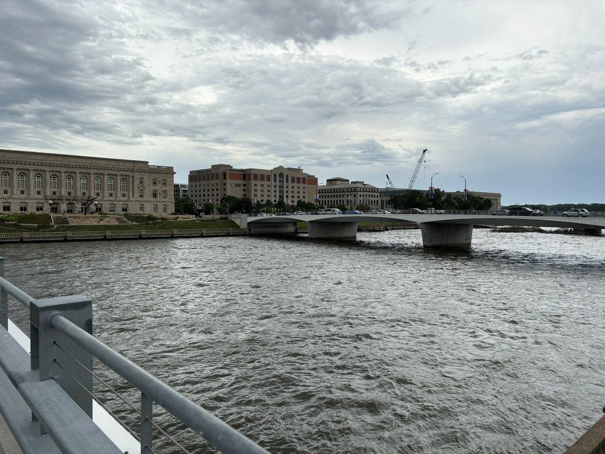 BereaMidpark4n6's tweet image. Months of preparation finally have led to this: We’re in Des Moines, Iowa, for @speechanddebate #Nats24! #BeTitansTogether