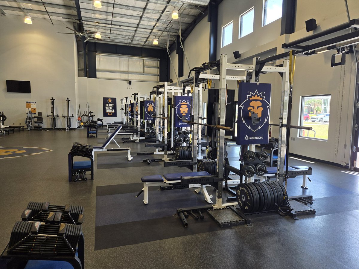 NAIAFBALL (@naiafball) on Twitter photo So... How did everyone's prospect camp go? The only one I made it to was <a href="/WarnerUFootball/">Warner Football</a>
BEAUTIFUL WEIGHTROOM! So... How did everyone's prospect camp go? The only one I made it to was <a href="/WarnerUFootball/">Warner Football</a>
BEAUTIFUL WEIGHTROOM!