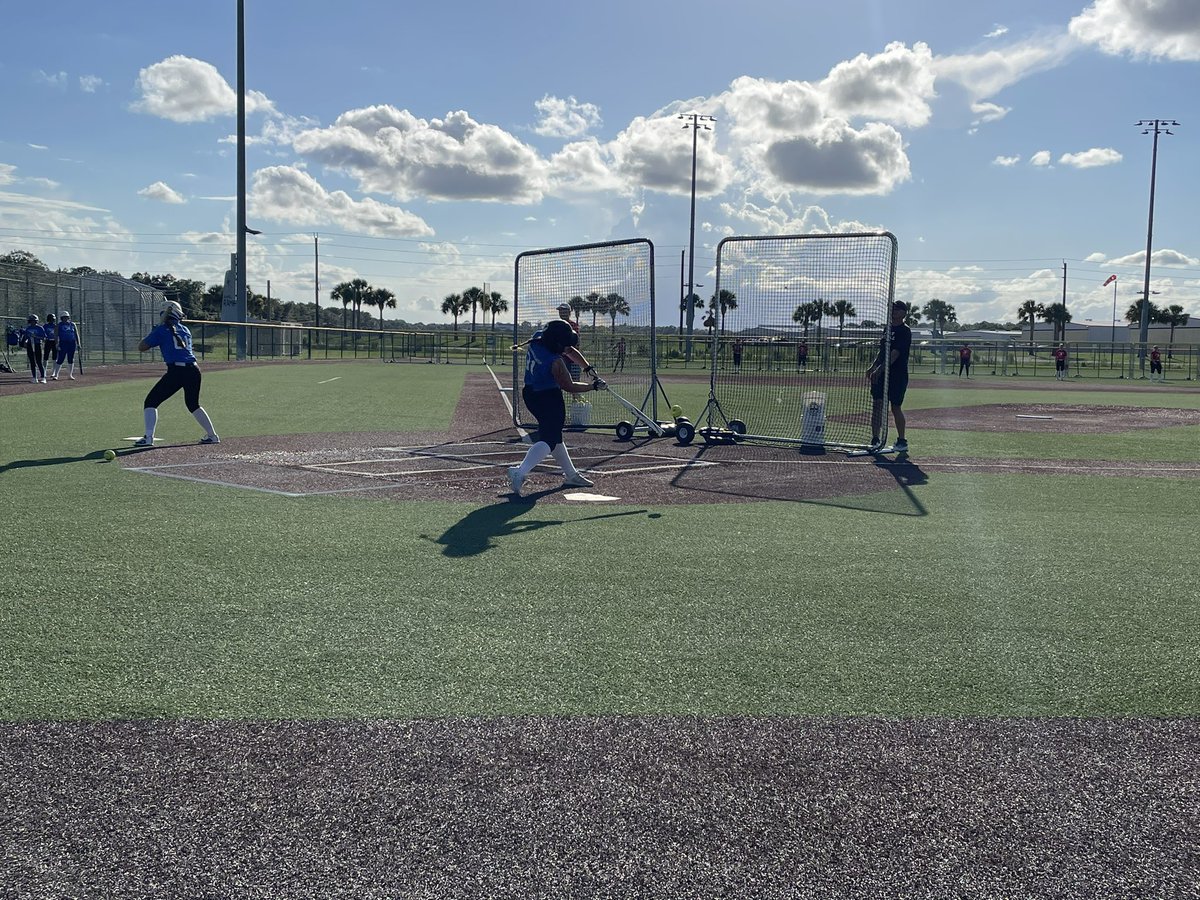 CeceSpencer2027's tweet photo. I had an amazing time this week at Junior Day Softball Camp and Backwards K Softball Camp. https://t.co/r0eo1zy9cG