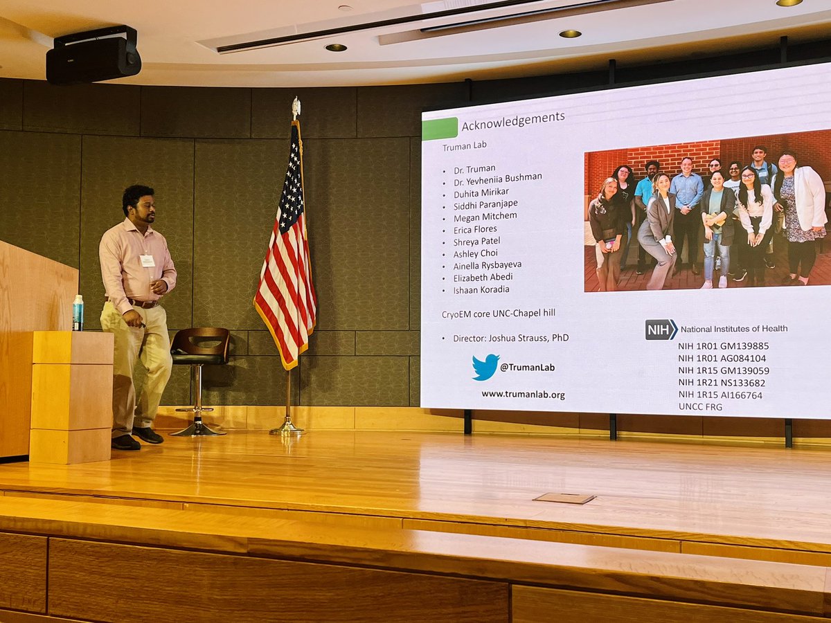 J_Chathura_M's tweet photo. It was a nice experience to present our research projects in the 1st NC postdoc research symposium along with my colleague @whybee_yb. We had a great time meeting and sharing our experiences with great minds in the state. Truman Lab @TrumanLab representation at #postdocsymposium https://t.co/I74eGHTXm9