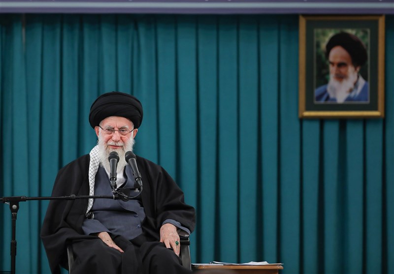 عيد اضحى مبارك للسيد الخامنئي وجميع احرار جمهوريه ايران الاسلاميه