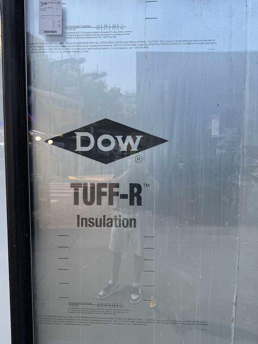FelixKnoll's tweet photo. @TufferB new business venture? https://t.co/Vx1loiNltM