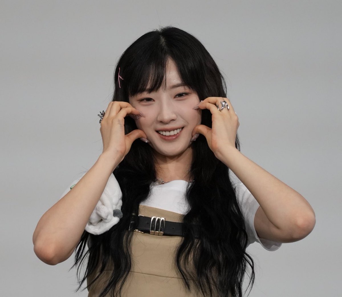 Kewha1019's tweet image. 240615 아르테미스 하슬💚

건치 자랑 아님 LOVE E표현한거였음ㅋㅋㅋ

#하슬 #HaSeul #ARTMS