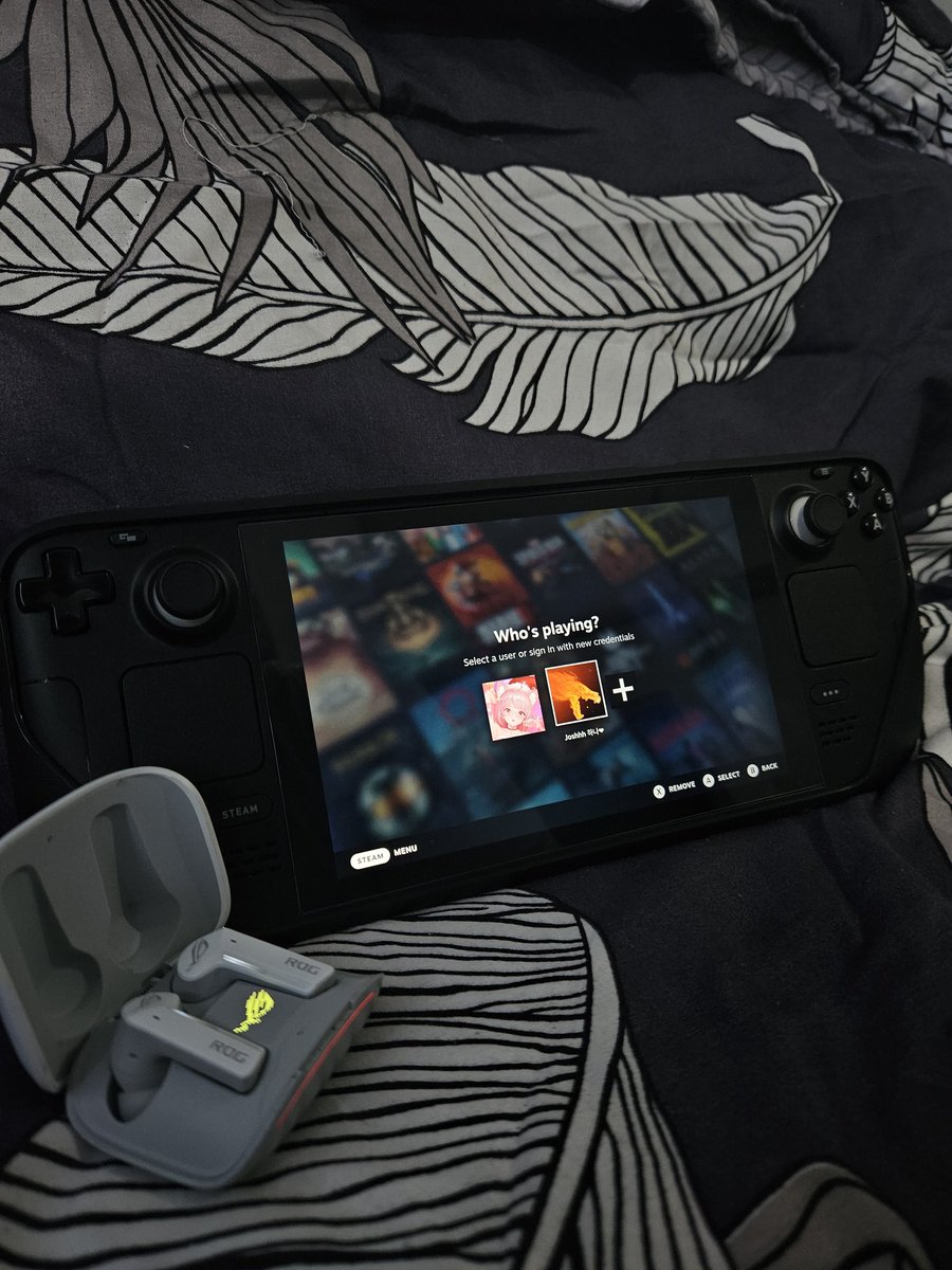 alg_cs's tweet image. bye pc muna heh
#valve