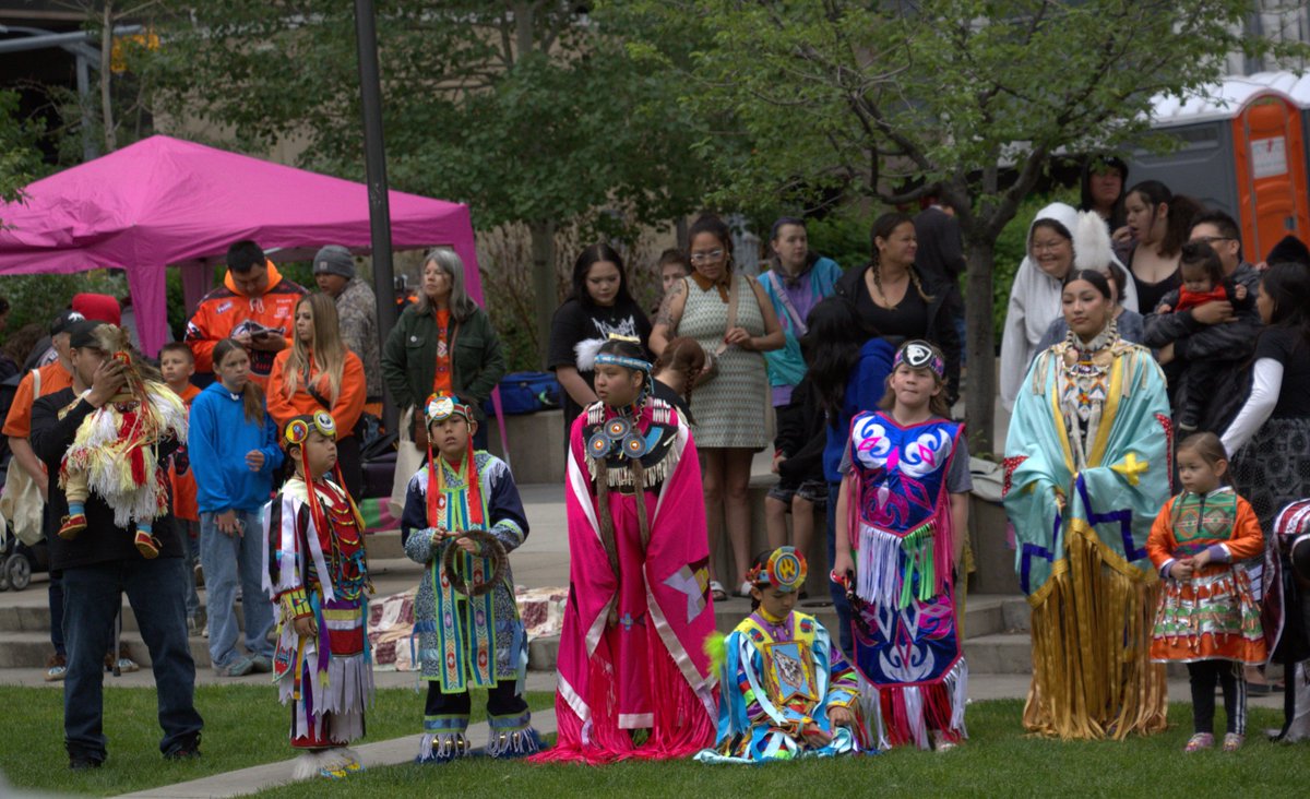 #NeighborsDay <a href="/innfromthecold/">Inn from the Cold</a> ❤️