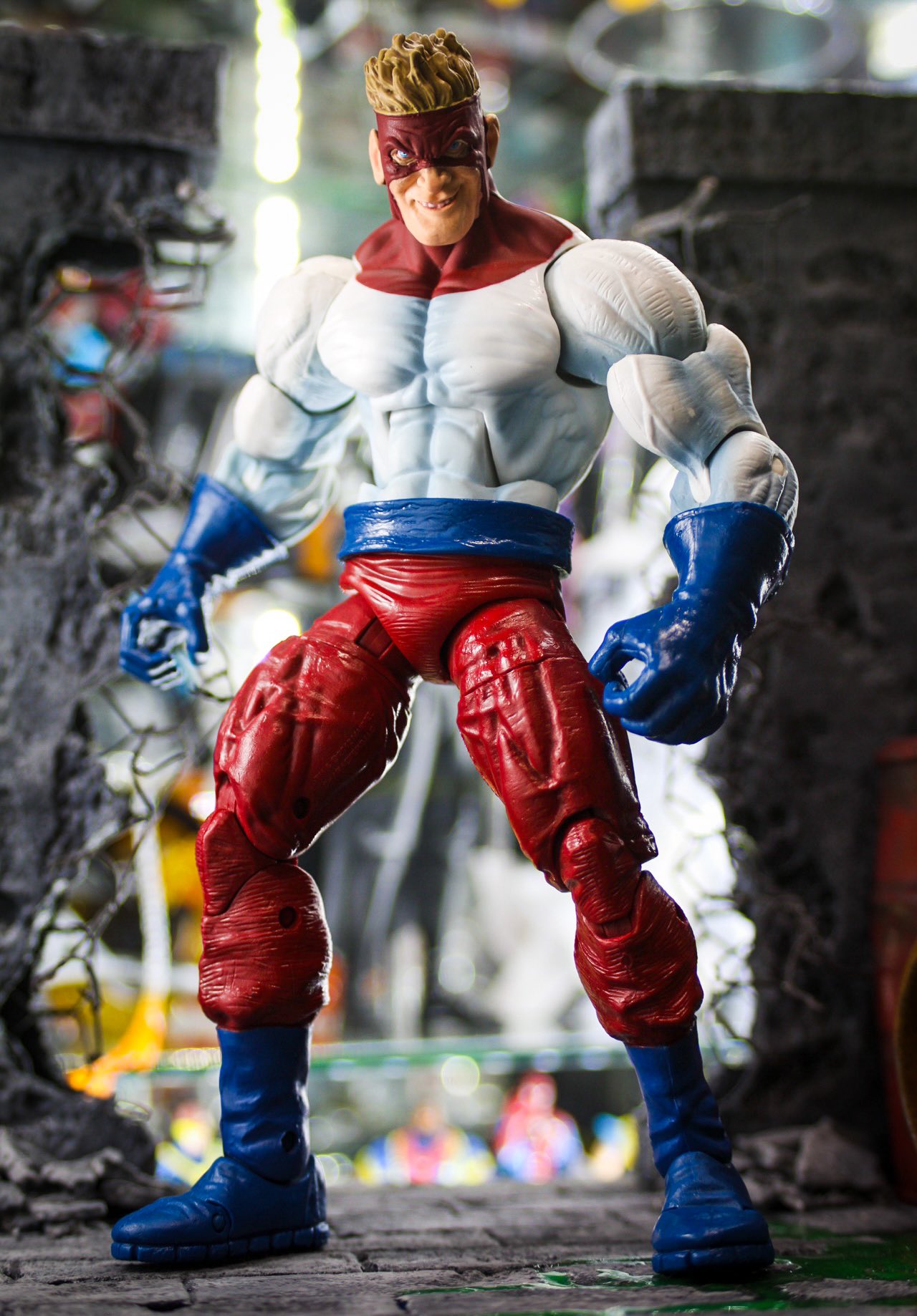マーベルレジェンド　 モッキンバード Amazon.com: Marvel Legends Series The Cabal, 85th