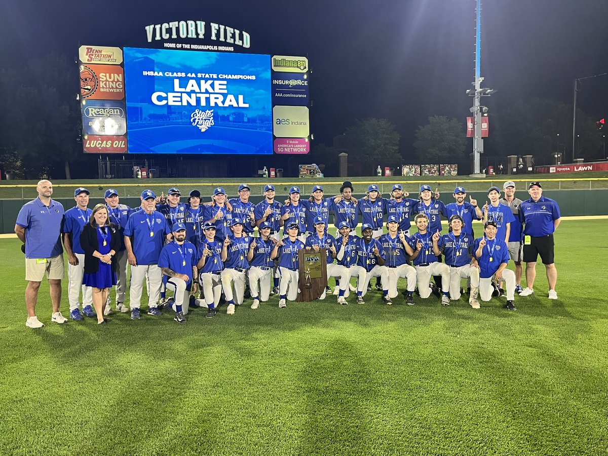 IHSAA1's tweet image. Bases-Loaded Walk Lifts Lake Central in 12-Inning Marathon! 
🏆⚾️🔵⚪️ @LCIndians 
Recap by Anna Kayser, Special to IHSAA.org

Story: ihsaa.org/media/news/bas…