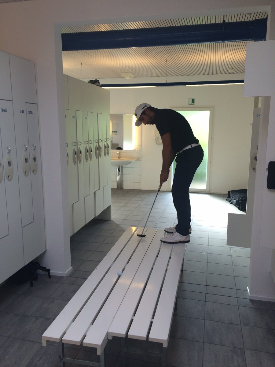 Matthieu Pavon sits three shots back from Bryson in the final group of the #USOpen 

Here we are filming a feature in Switzerland on the @Challenge_Tour back in 2016 in the locker room…. #bigtime