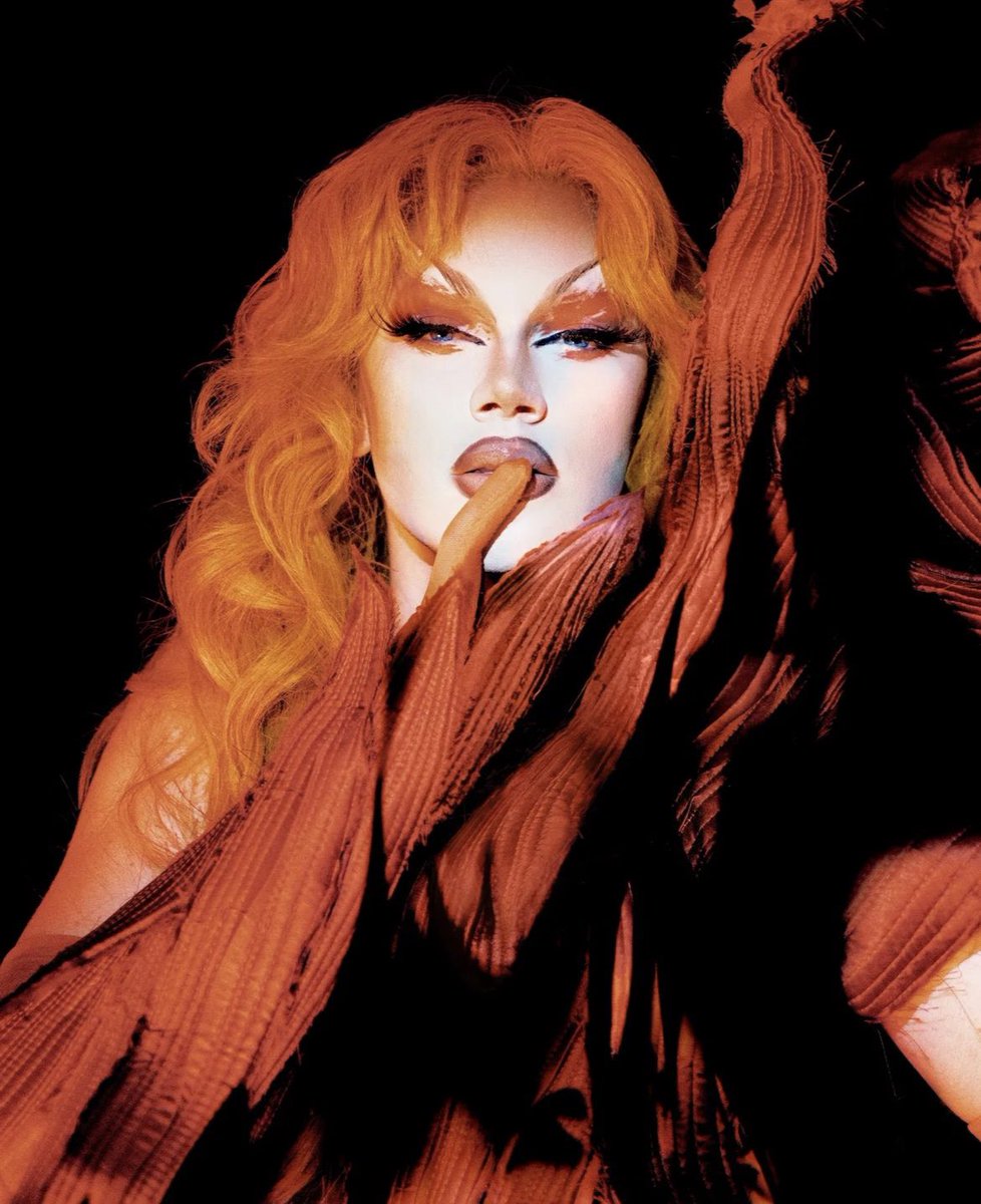 Drag_Crave's tweet photo. Lula Strega looks perfect in her ‘Flamme Olympique’ (Olympic Flame) runway for Drag Race France. https://t.co/b6VwnYRiLA