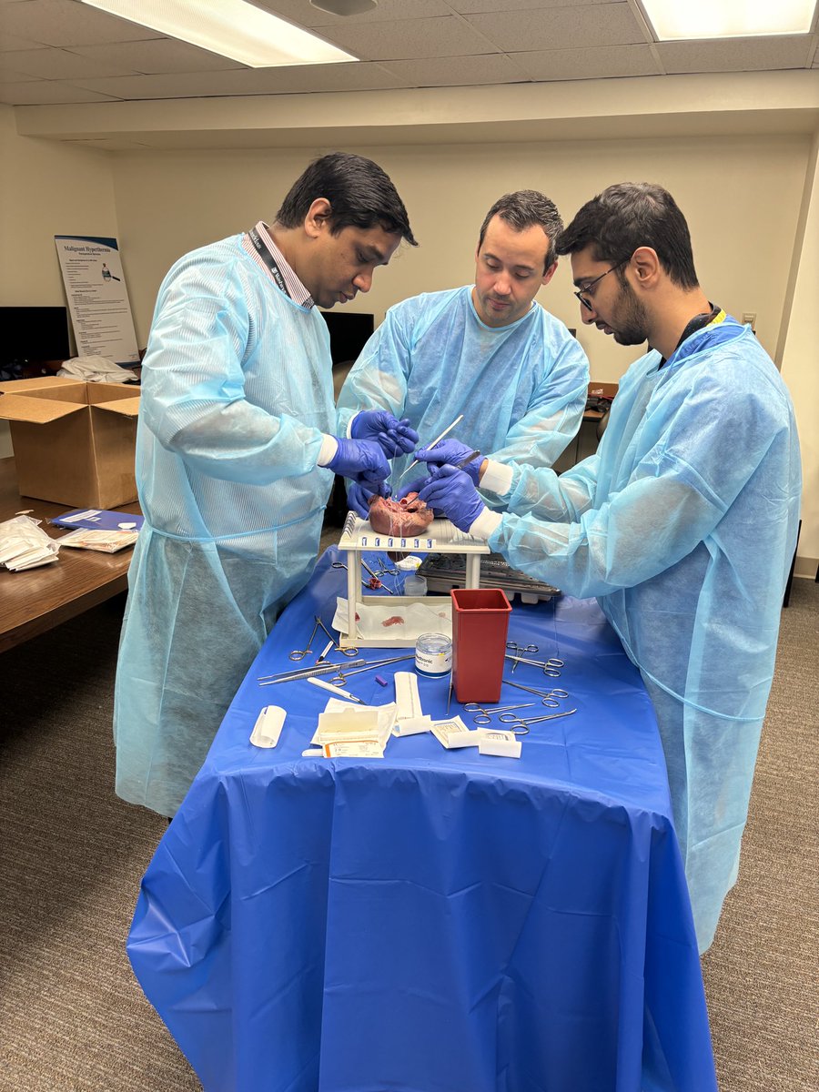 ShuddieR's tweet photo. Cardiac surgery simulation. Wash U fellows, residents, and medical students learning about the intricacies of the Commando Procedure from our wonderful faculty.

We will miss our fellows Ali Khiabani, Melanie Subramanian, and Jason Gauthier, who graduate today! Congrats! https://t.co/eiIlnxwpyO
