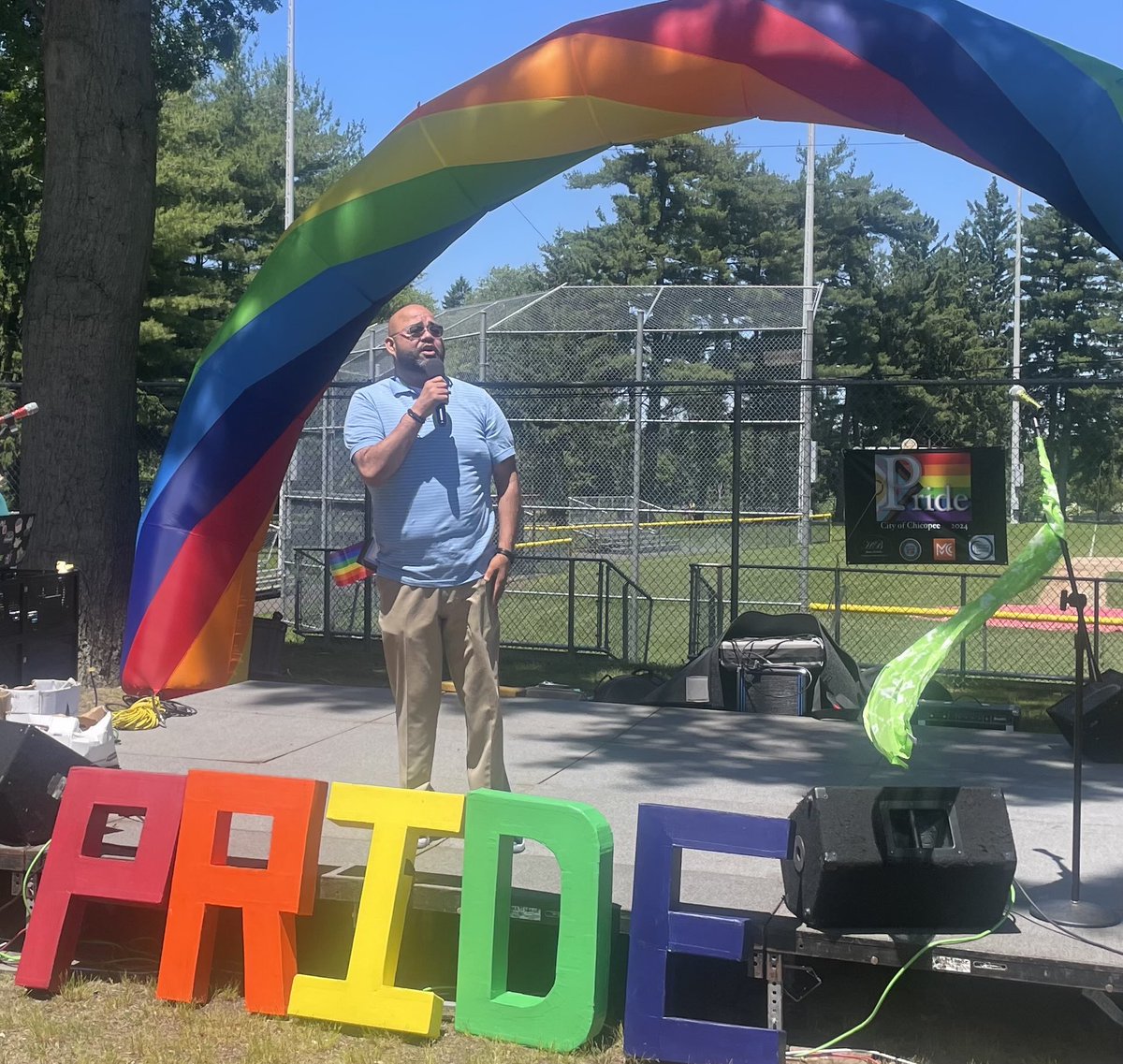 Adam Gomez tweet media