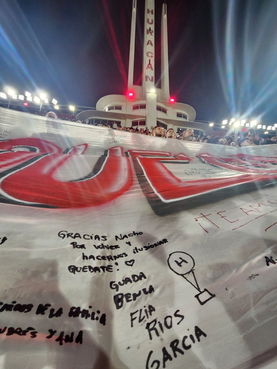 MaxiQuemero86's tweet photo. Gracias @nachopussetto por volver y hacernos ilusionar, quedate!.
La Quema es tu casa 🎈 https://t.co/WuYvo8Ga0h