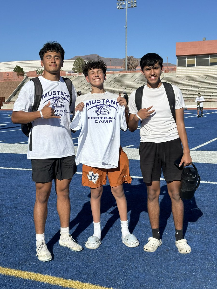 Toasamoa Misioka (@toasamoamisioka) on Twitter photo Thank you <a href="/CoachJamesLee_/">James Lee, M.A.</a> for the invite to the WNMU camp! I had a great time and picked up a few things as well.
🟣🟡🏈🙏🤙#RangerPride <a href="/rhsrangersfbs/">Riverside Rangers Football</a> <a href="/WNMUFootball/">WNMU Mustang Football</a> <a href="/Daniel_Chavez08/">Daniel Chavez</a> Thank you <a href="/CoachJamesLee_/">James Lee, M.A.</a> for the invite to the WNMU camp! I had a great time and picked up a few things as well.
🟣🟡🏈🙏🤙#RangerPride <a href="/rhsrangersfbs/">Riverside Rangers Football</a> <a href="/WNMUFootball/">WNMU Mustang Football</a> <a href="/Daniel_Chavez08/">Daniel Chavez</a>