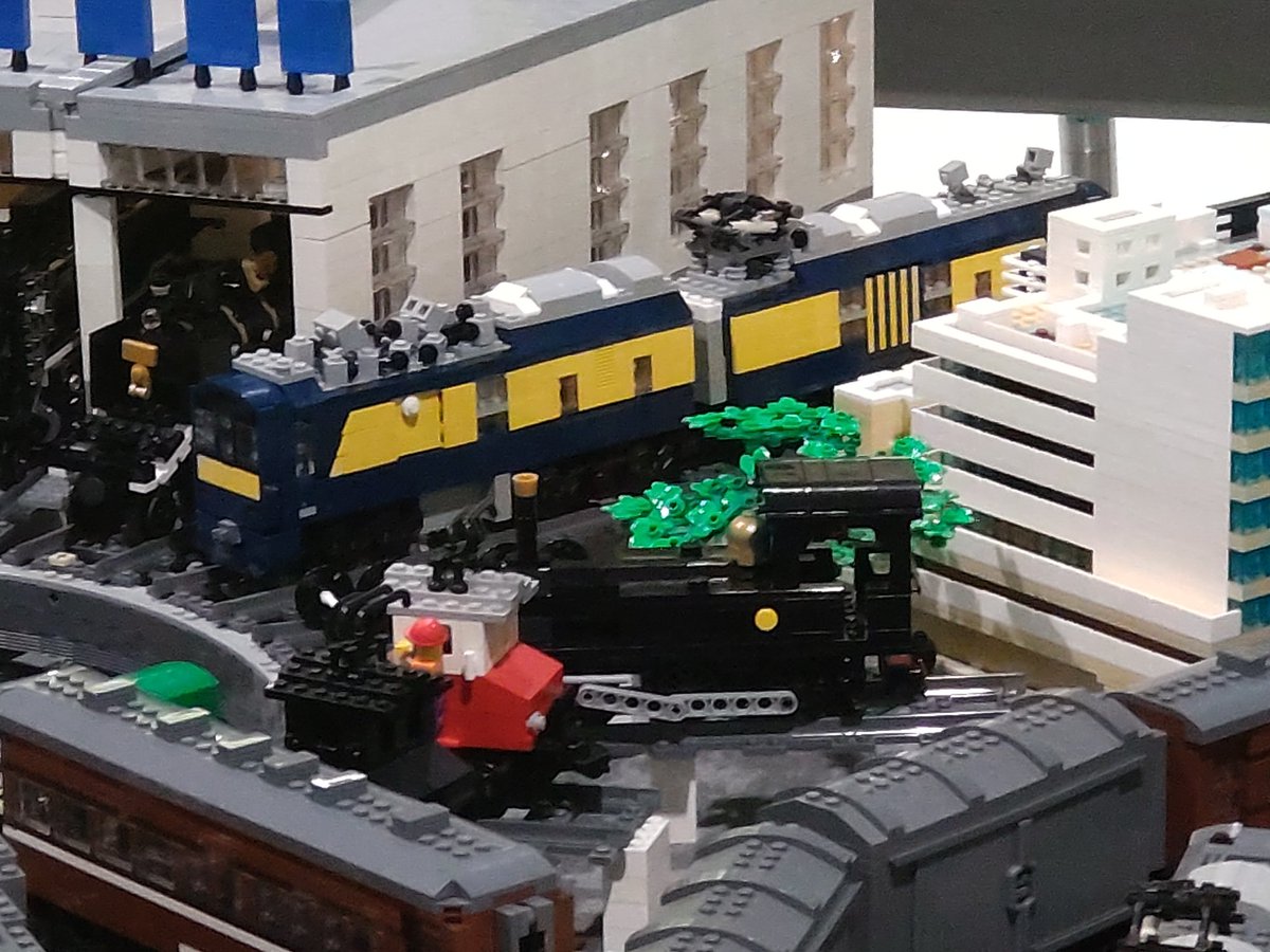 京都鉄道博物館、通算684回目、今年66回目。今日もレゴの凄い作品を見に来ました。DD51、EF66、DEC741や銚子電鉄デキ3も！
ずっと見ていられます😊