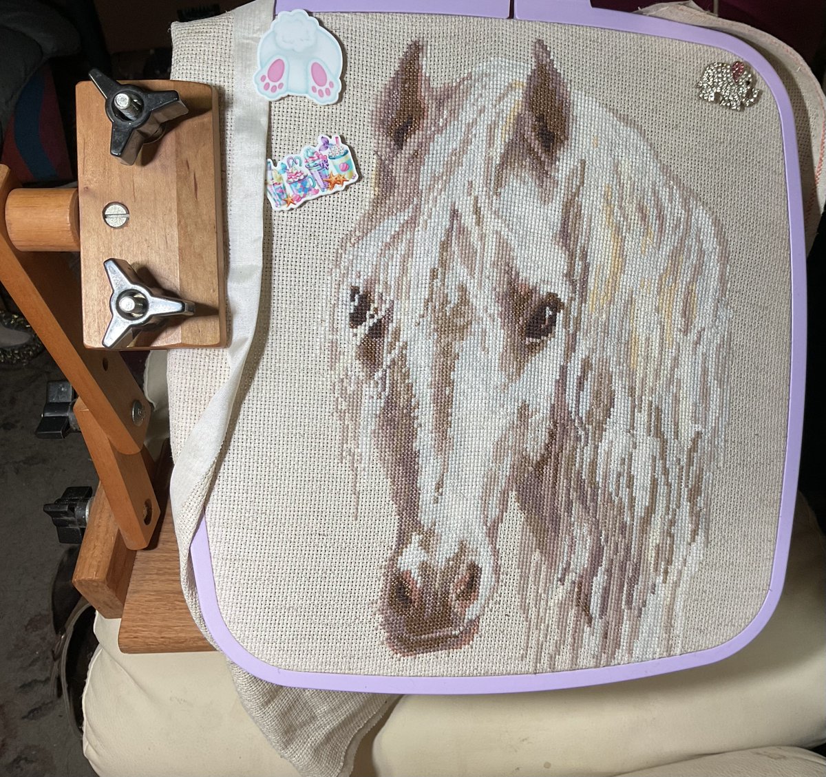 TSBsLTR's tweet image. Moon the horse #crossstitch is done! 🤗🤗🤗
