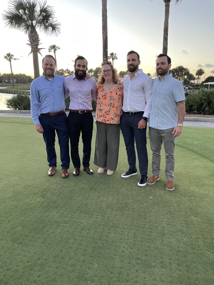 MayoFL_RadRes's tweet photo. Congratulations to our graduates! We are beyond impressed with your accomplishments and are so grateful to have had each of you I our program! Thank you for the commitment, compassion, and teamwork you exemplified throughout your residency journey! #radres #grad @MayoRadiology https://t.co/kwIvE1iWQB