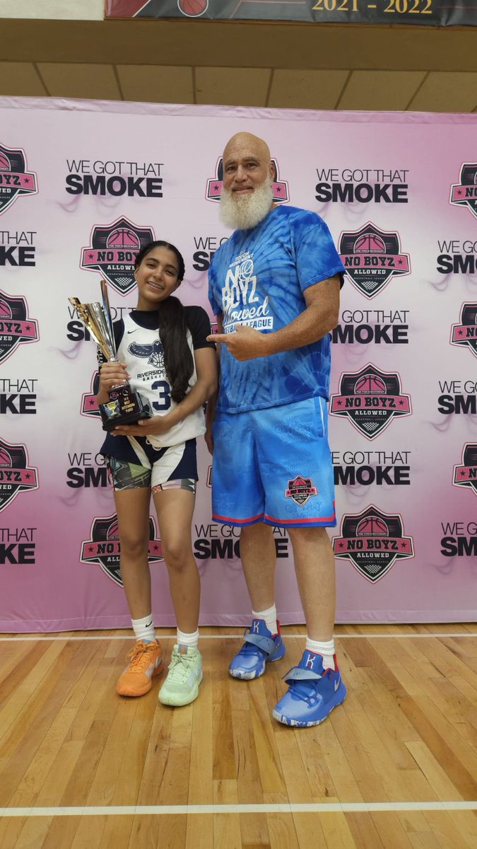 No Boyz Allowed (@noboyzallowedbb) on Twitter photo It Was My Honor To Be In The Presence Of These MOP’s @ Todays Middle School Hardwood Classic!! Great Job Ladies!! Now Back To The Lab & Keep Getting Better!! <a href="/coachnicklopez/">TOPNOTCH</a> <a href="/SidelineStevie/">Basquiat</a> <a href="/CoachTYwhs/">Coach Ty</a> <a href="/NYGHoops/">NYGHoops</a> <a href="/Coach_Toro/">Mike Toro</a> <a href="/Jersey_gemz/">Jersey Gemz</a> <a href="/NJLadiesHoops/">NJ Ladies Hoops</a> <a href="/mackkfilms/">mackkfilms</a> <a href="/TeamSharp23/">Coach Sharp</a> It Was My Honor To Be In The Presence Of These MOP’s @ Todays Middle School Hardwood Classic!! Great Job Ladies!! Now Back To The Lab & Keep Getting Better!! <a href="/coachnicklopez/">TOPNOTCH</a> <a href="/SidelineStevie/">Basquiat</a> <a href="/CoachTYwhs/">Coach Ty</a> <a href="/NYGHoops/">NYGHoops</a> <a href="/Coach_Toro/">Mike Toro</a> <a href="/Jersey_gemz/">Jersey Gemz</a> <a href="/NJLadiesHoops/">NJ Ladies Hoops</a> <a href="/mackkfilms/">mackkfilms</a> <a href="/TeamSharp23/">Coach Sharp</a>