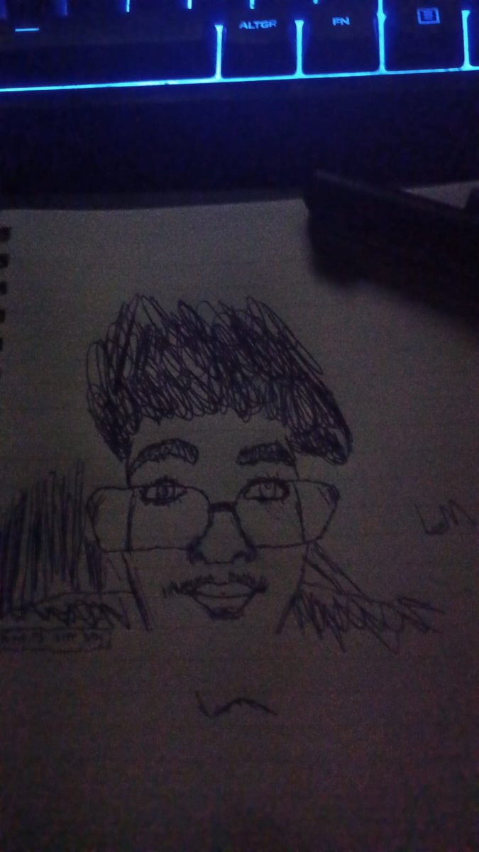 Maxxicore's tweet image. me expressando✍️
#art #artinspiration #trustintheprocess