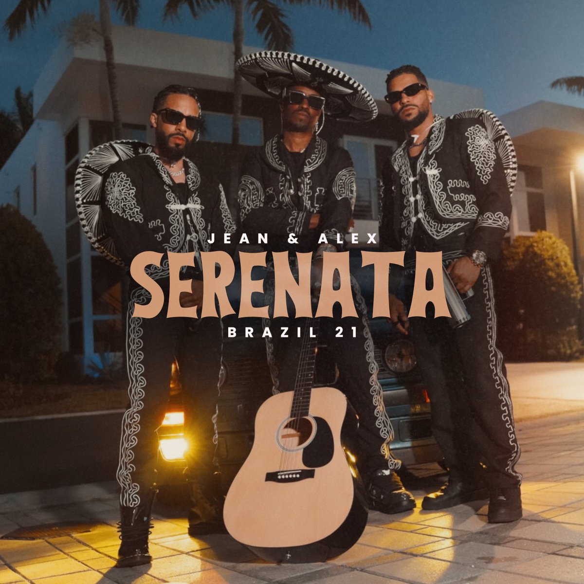 “Serenata” Out Now!