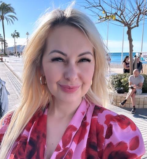 As bright as the morning 🌞 rising star 💫