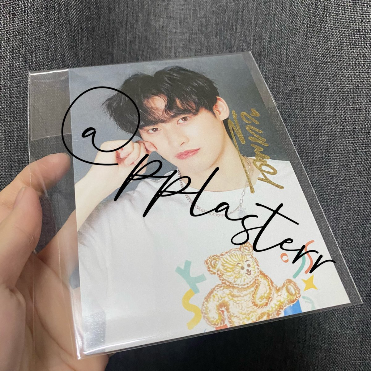 pplasterr's tweet photo. 📍ส่งต่อ 490 รวมส่ง 
📍รูปพร้อมลายเซ็นสด
✅สนใจเดมสอบถามได้ค่ะ 
#number_9th #ตลาดนัดเก้าอัพ https://t.co/V8WxuH5QoI